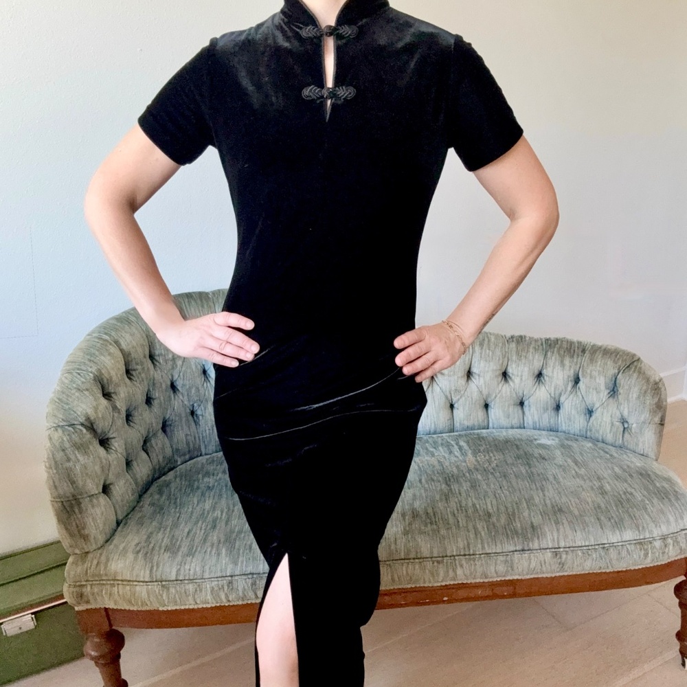 Black Stretch Velvet Long Dress Front Slit Short Sleeve 90s Evening Gown 4